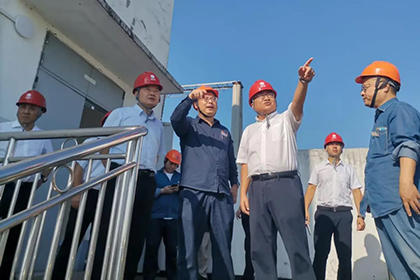 国网泸州市供电公司到开云·电竞(kaiyun)化工园区西区变电所调研